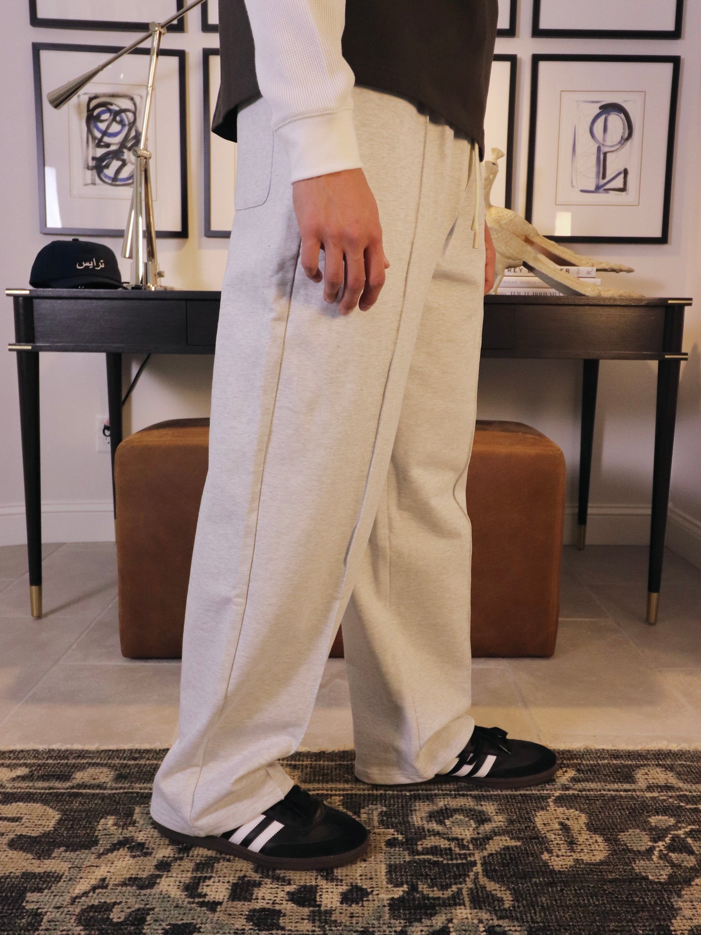 Wide-Leg Pleated Sweatpant